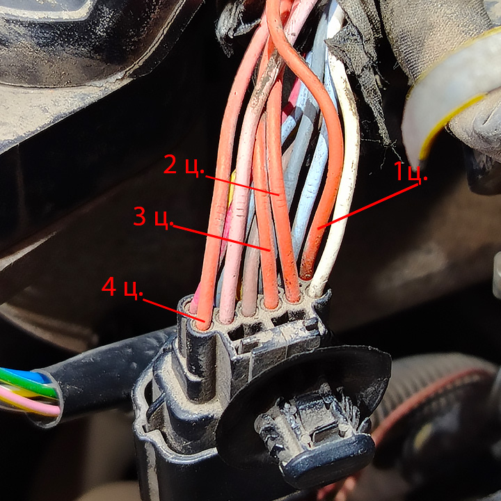 Подключение к бензиновым форсункам при установке ГБО на двигателе Renault Duster F4R Подключение к бензиновым форсункам при установке ГБО на двигателе Renault Duster F4R